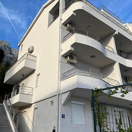 Apartments Coric Башка-Вода Екстер'єр фото