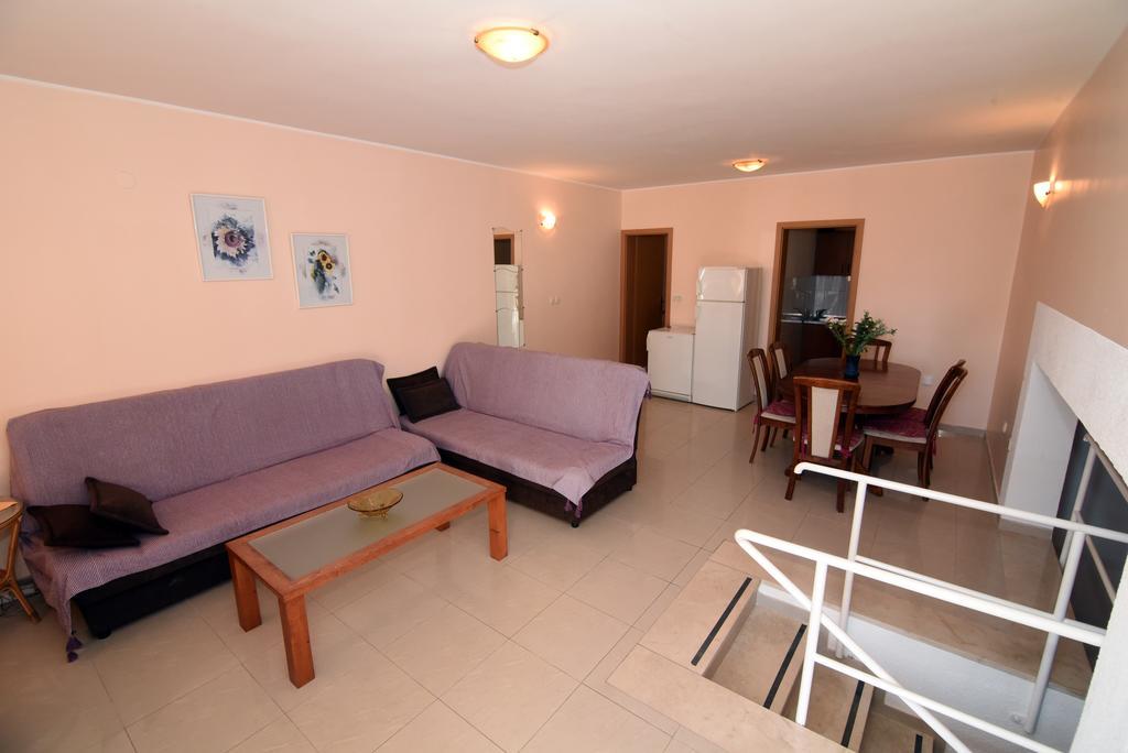 Apartments Coric Башка-Вода Екстер'єр фото